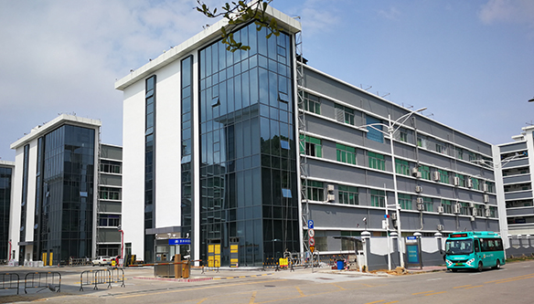 龙子湖智慧园区幕墙维修